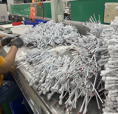 Złącze wiązki przewodów elektrycznych z izolacją PVC